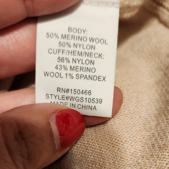 Hawthorn Merino Wool Crew Neck Sweater - Picture 7 of 7